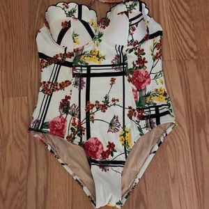 NWOT but with liner swimsuit